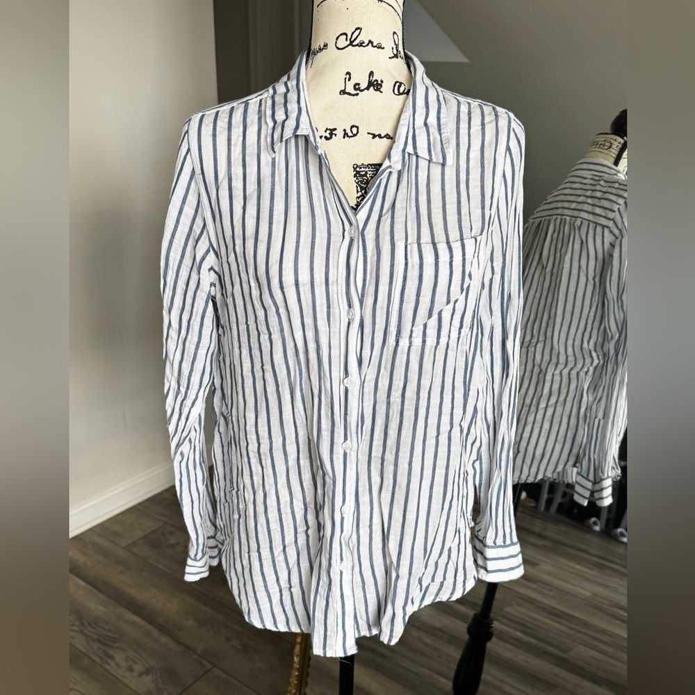 Lucky Brand Women's Shirt Button Up Blue White Striped Size M